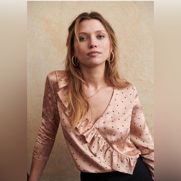 Sezane NEW Quitterie Silk 3/4 Sleeves Blouse in Nude Black Polka Dots in 33/2US - Picture 7 of 16